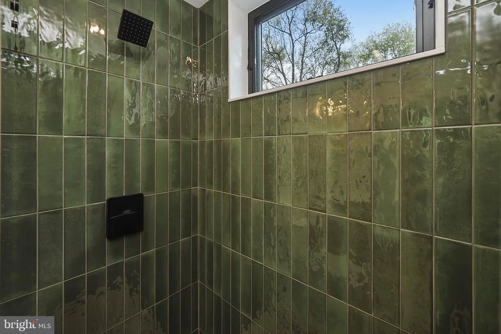 Photo of 248 TARN DRIVE