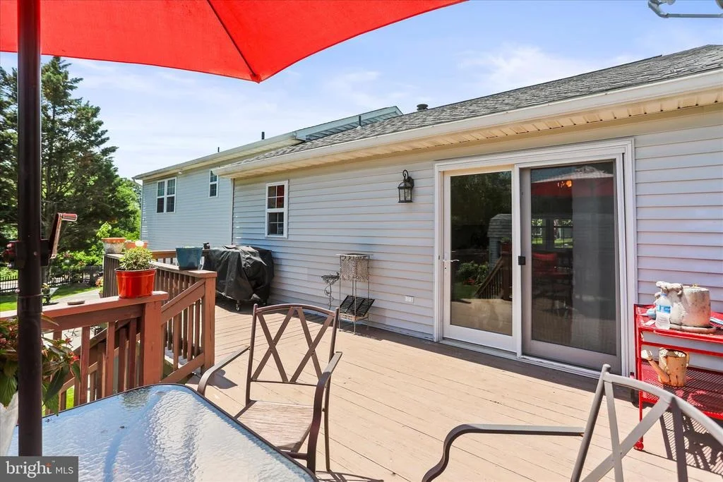 Photo of 17 ECKER AVENUE