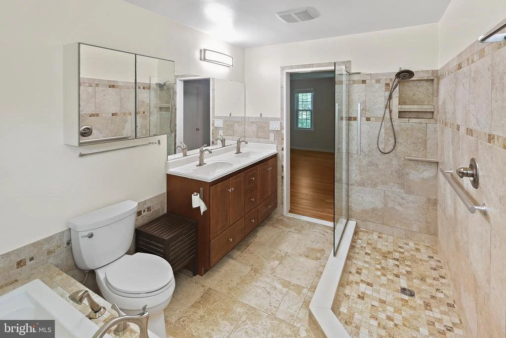 Photo of 14116 HERITAGE LANE