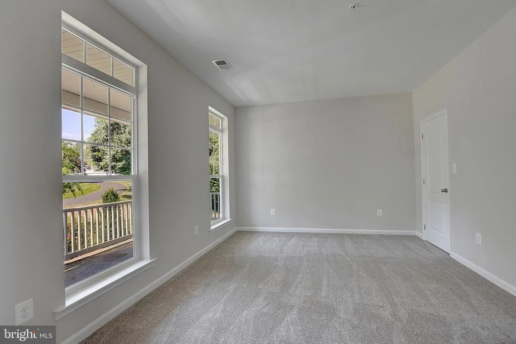Photo of 3956 HONEYSUCKLE DRIVE