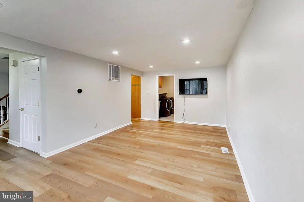 Photo of 9152 BURKE ROAD