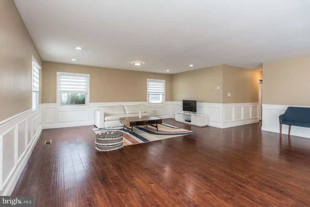 Photo of 28 GIMBLE LANE