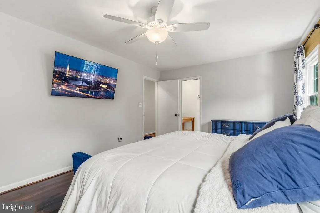 Photo of 26135 VIEWLAND DRIVE