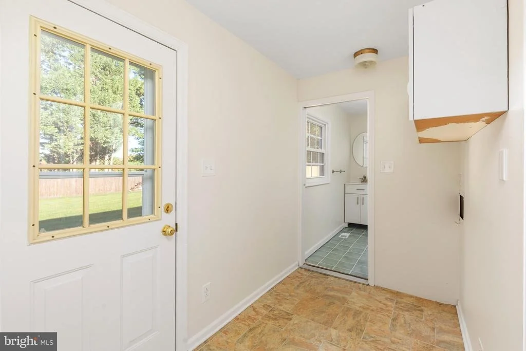Photo of 327 RIDGE AVENUE