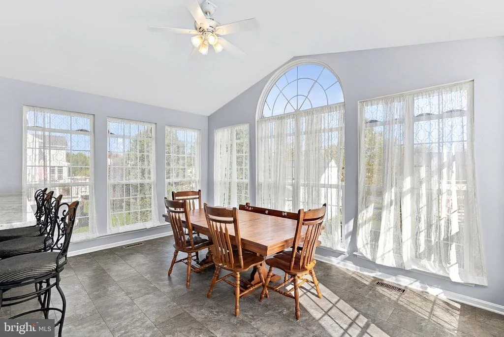 Photo of 945 DEVONSHIRE CIRCLE
