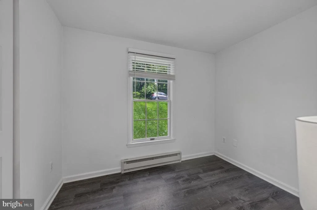 Photo of 28 E E STREET