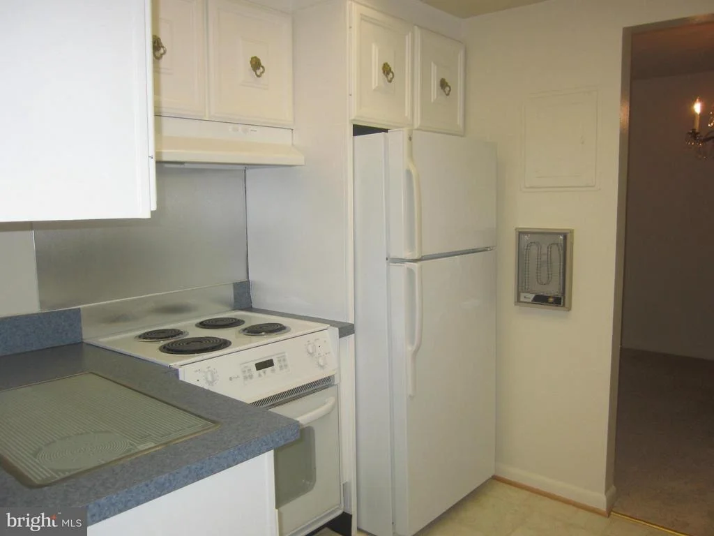 Photo of Unit 103C at 3640 GLENEAGLES DRIVE