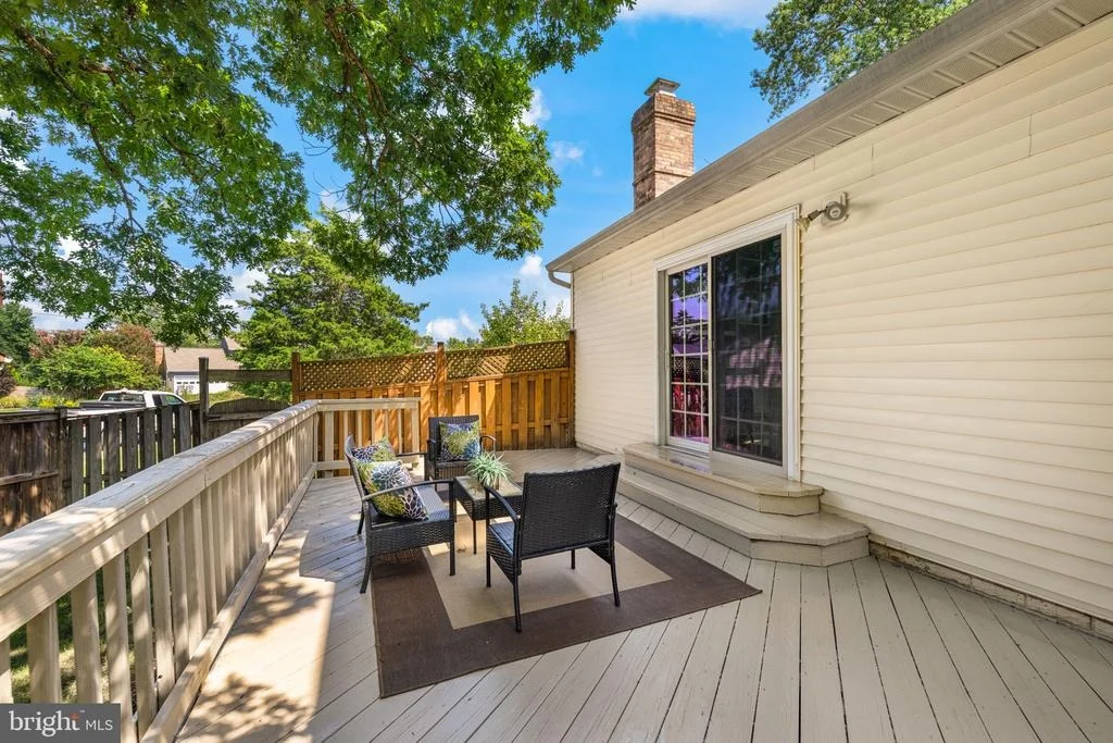 Photo of 6520 WHITE POST ROAD