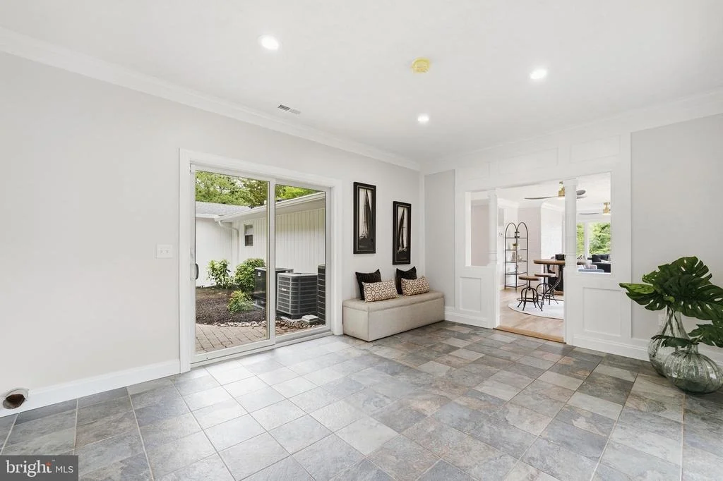 Photo of 160 BAMBOUSHAY LANE