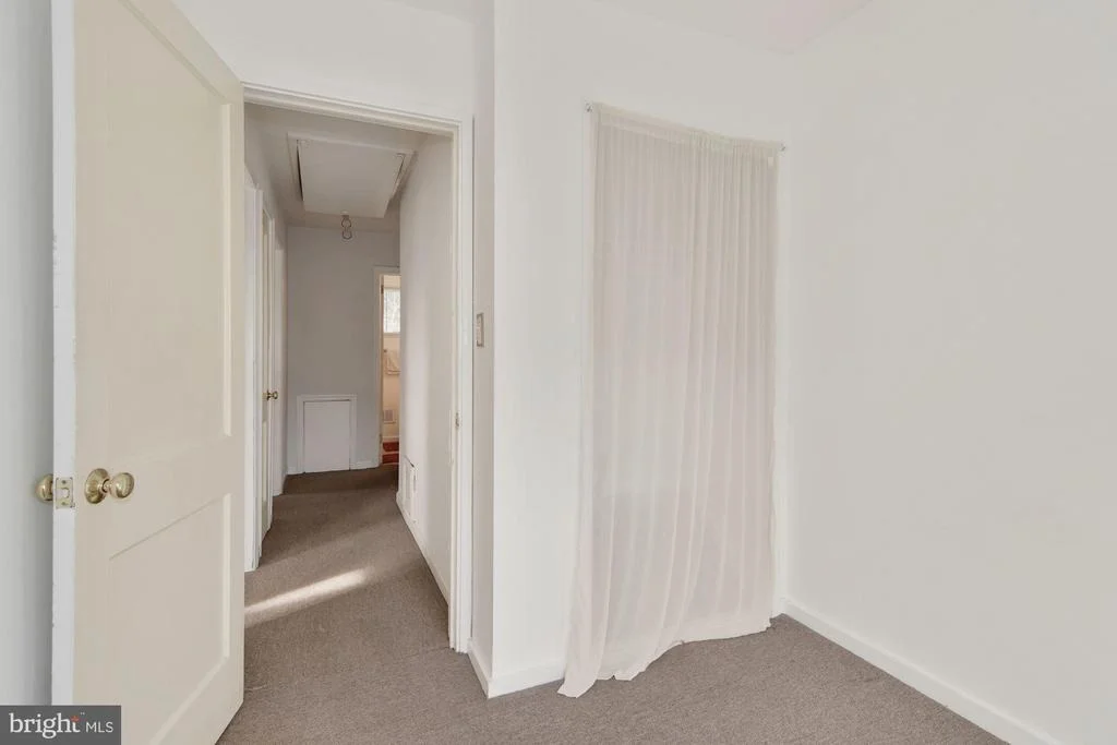Photo of 12120 BLUHILL ROAD