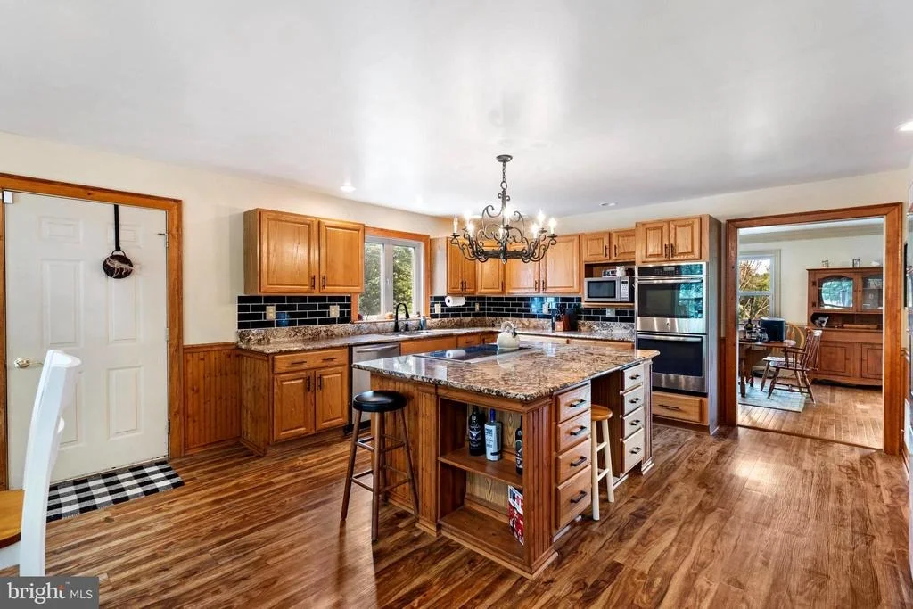 Photo of 955 STAYMAN DRIVE