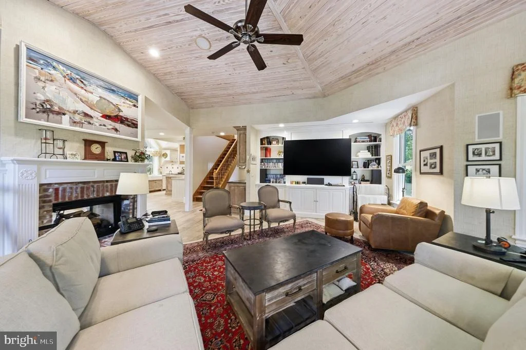 Photo of 406 WASHINGTON AVENUE