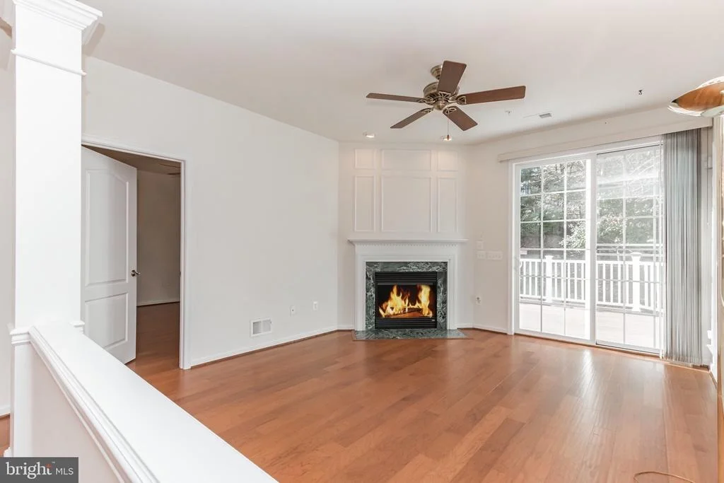 Photo of Unit 4 at 702 EMERALD WAY