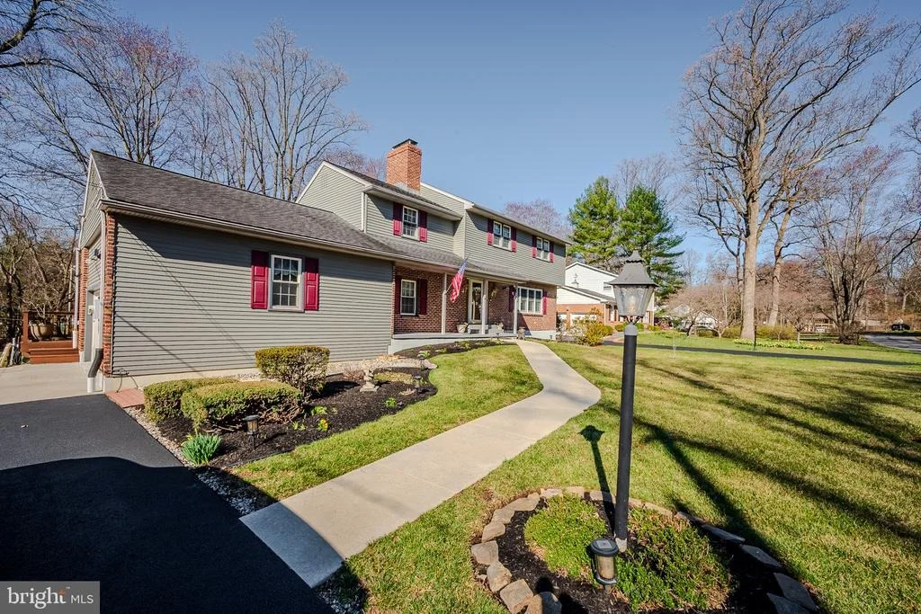 Photo of 612 HYDE RUN DRIVE