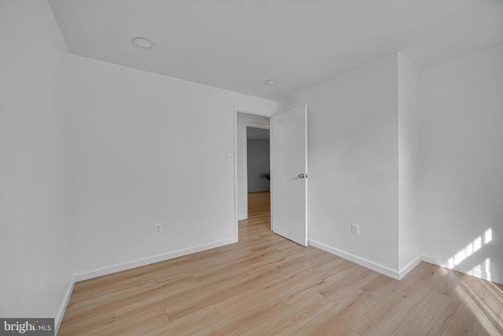 Photo of 19130 DOWDEN CIRCLE