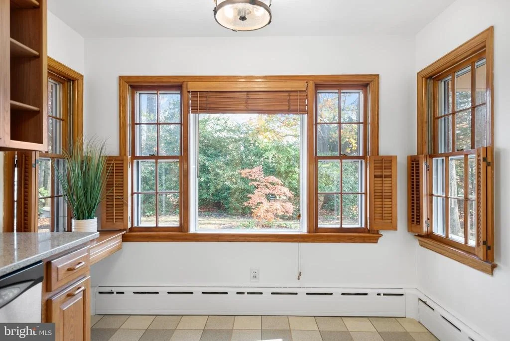 Photo of 10207 LARISTON LANE