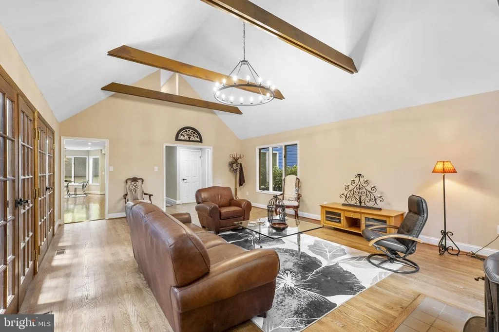 Photo of 16112 BARNESVILLE ROAD