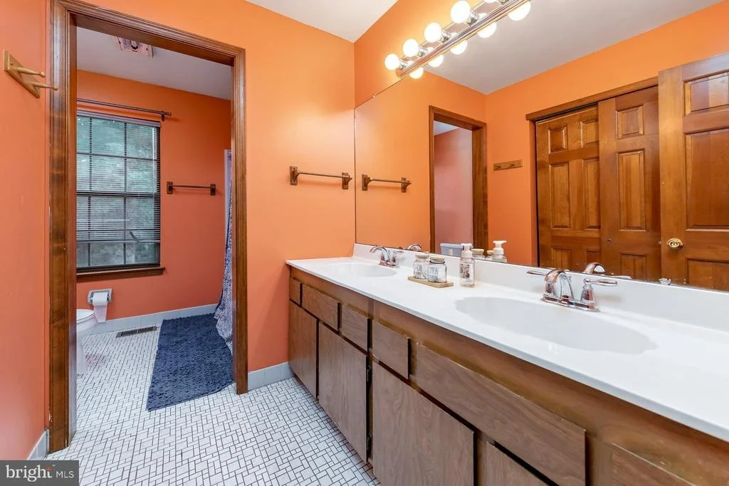 Photo of 1122 RAINBOW CIRCLE