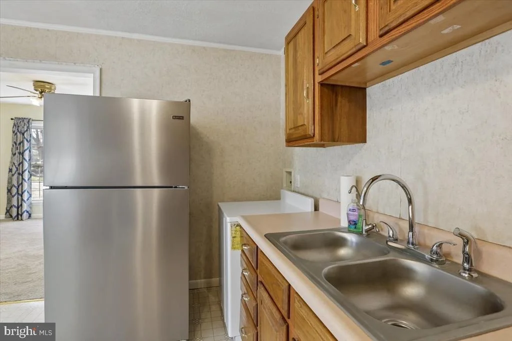 Photo of 103 HONEYSUCKLE DRIVE