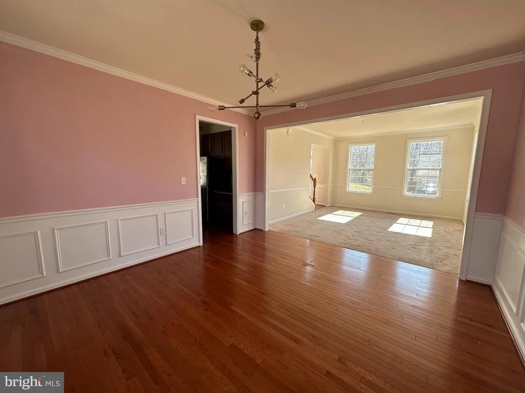 Photo of 7376 TOTTENHAM DRIVE