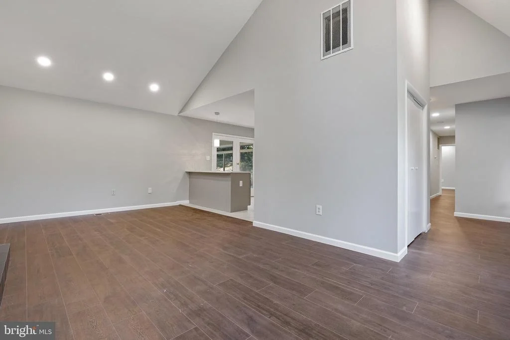 Photo of 37 LAKESIDE DRIVE