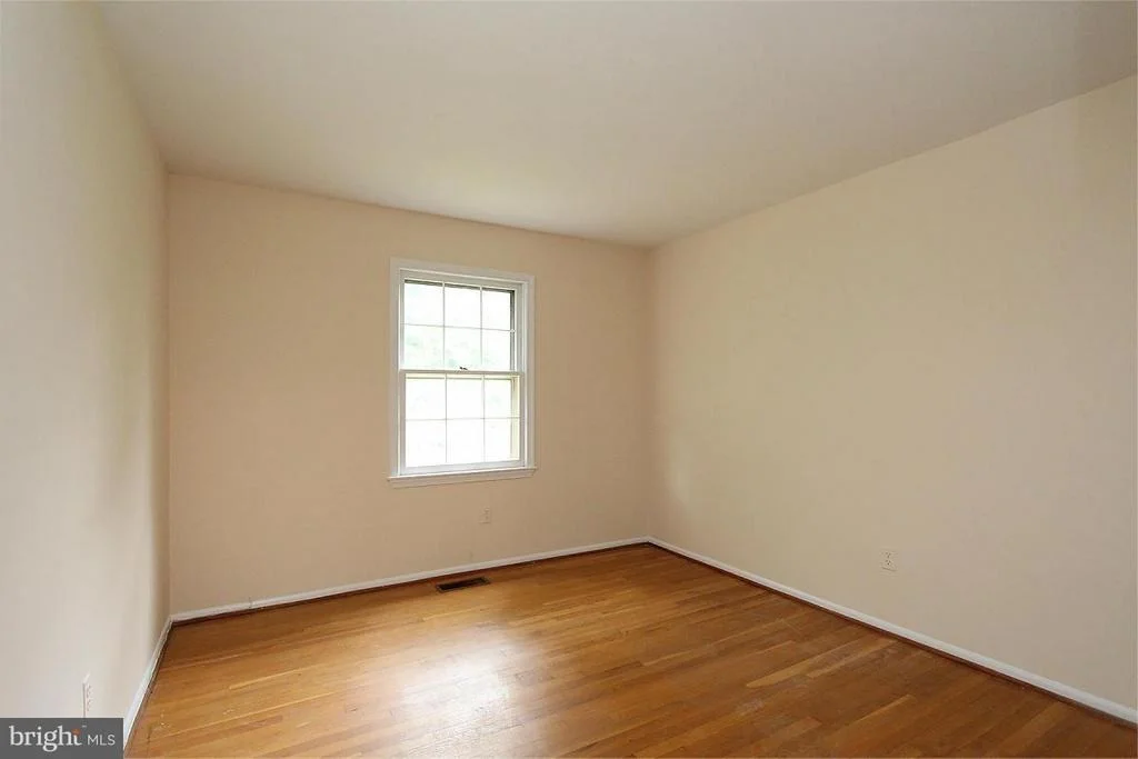 Photo of 19101 WILLOW GROVE ROAD
