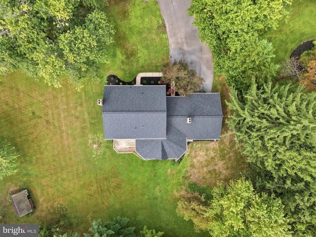 Photo of 28405 HONEYSUCKLE DRIVE