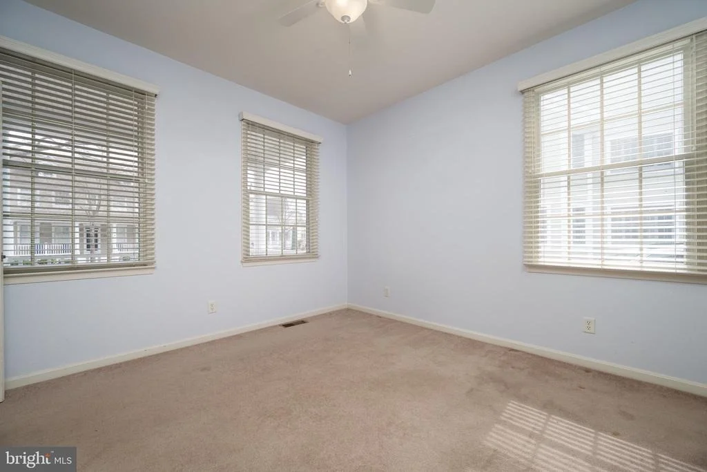 Photo of 196 WILLOW OAK AVENUE