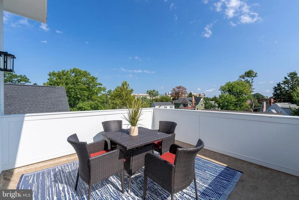 Photo of 258 N BARTON STREET