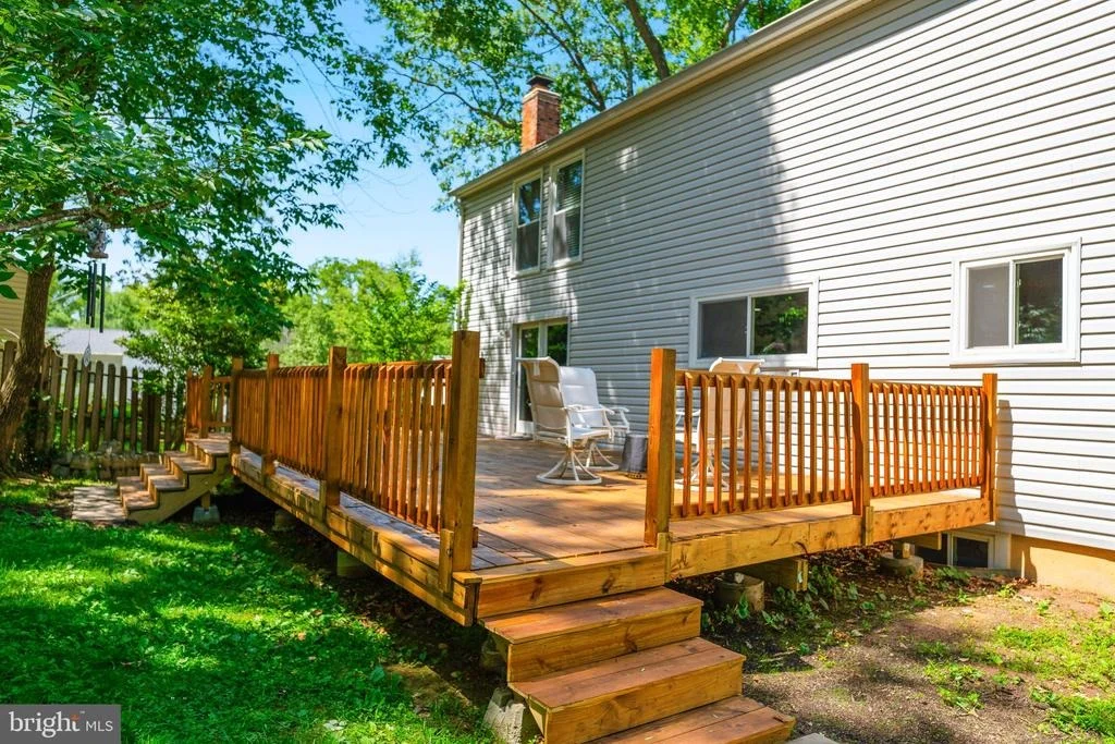 Photo of 15919 FAIRWAY DRIVE