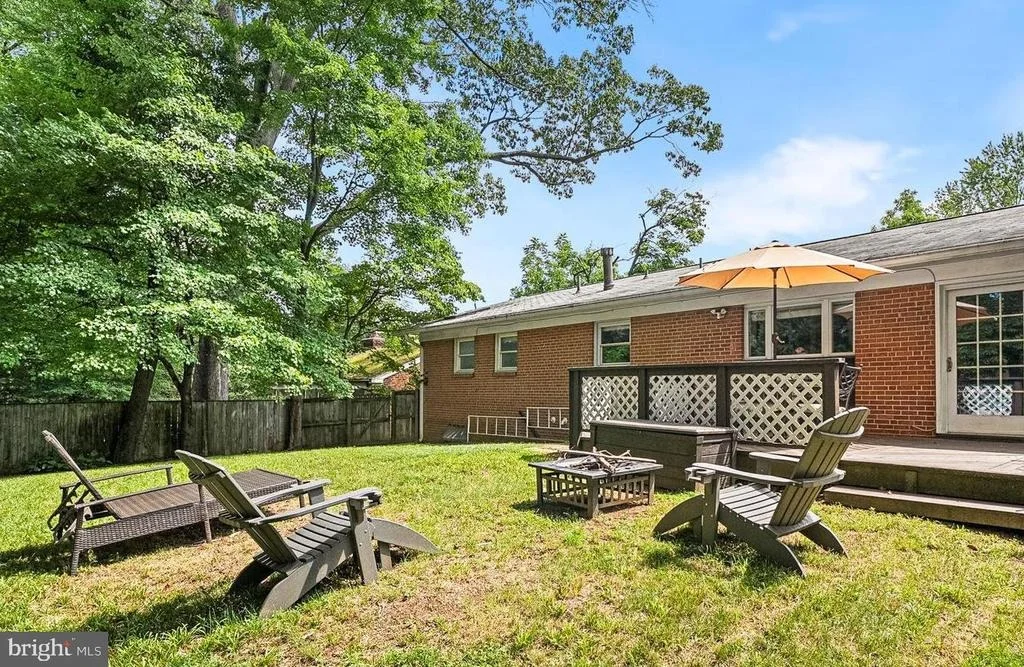 Photo of 1213 DALE DRIVE