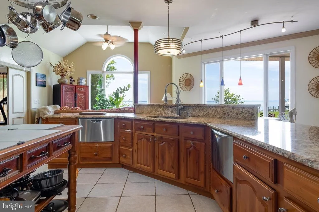 Photo of 5520 LEEWARD LANE