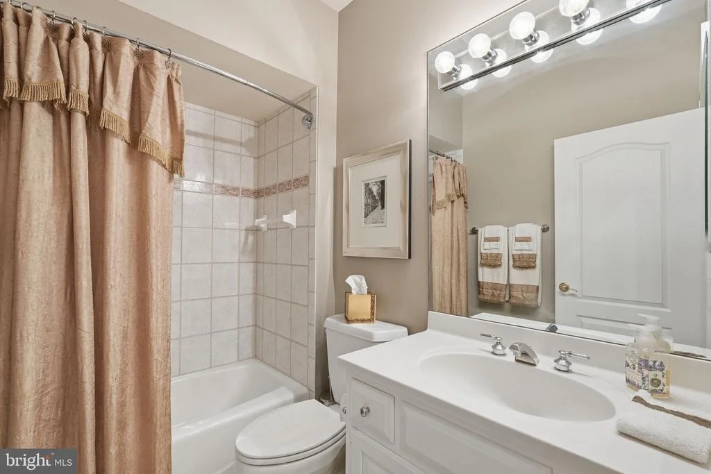Photo of 1204 DAVISWOOD DRIVE