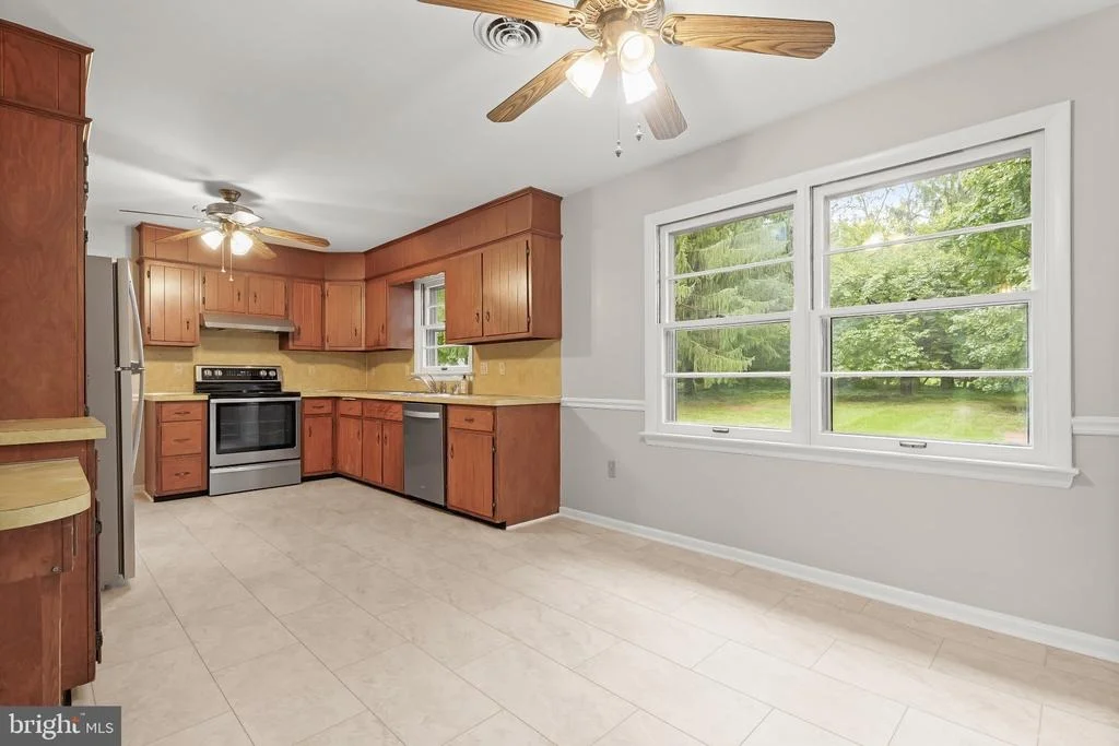 Photo of 6903 GREENVALE COURT