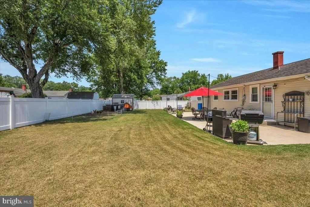 Photo of 15 RADNOR BOULEVARD