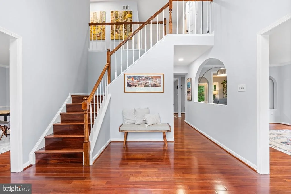 Photo of 6832 COMPTON HEIGHTS