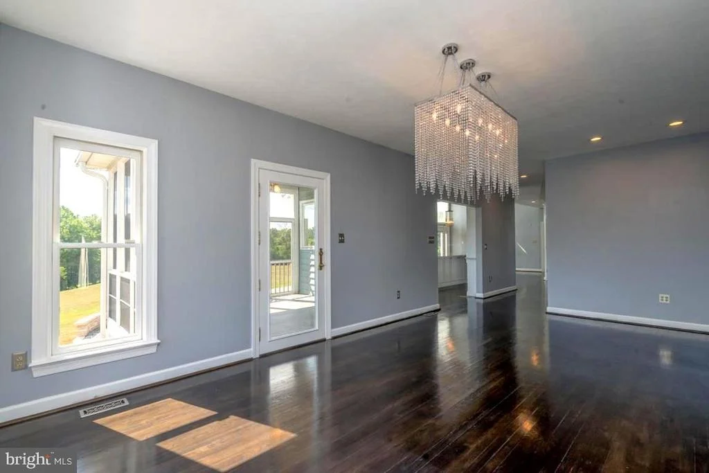 Photo of 22669 WATSON ROAD