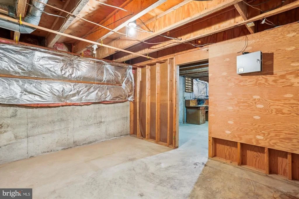 Photo of 22217 CREEKVIEW DRIVE