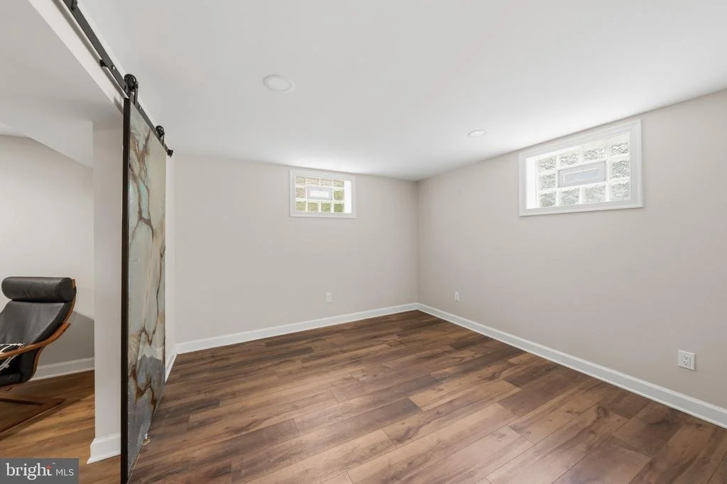 Photo of 404 LEXINGTON DRIVE