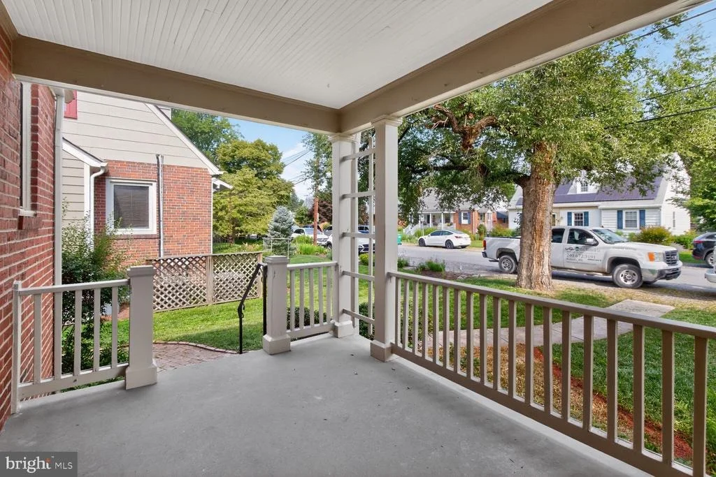 Photo of 702 MCNEILL ROAD