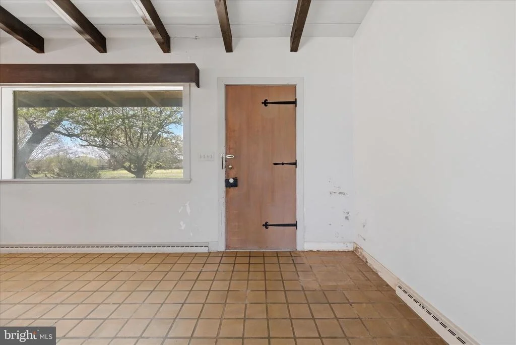 Photo of 2517 FIVE POINTS ROAD