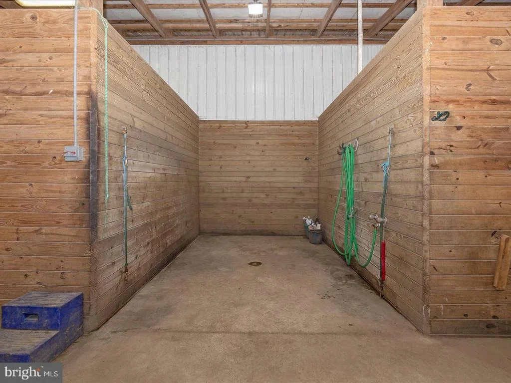 Photo of 15104 GARDNER ROAD