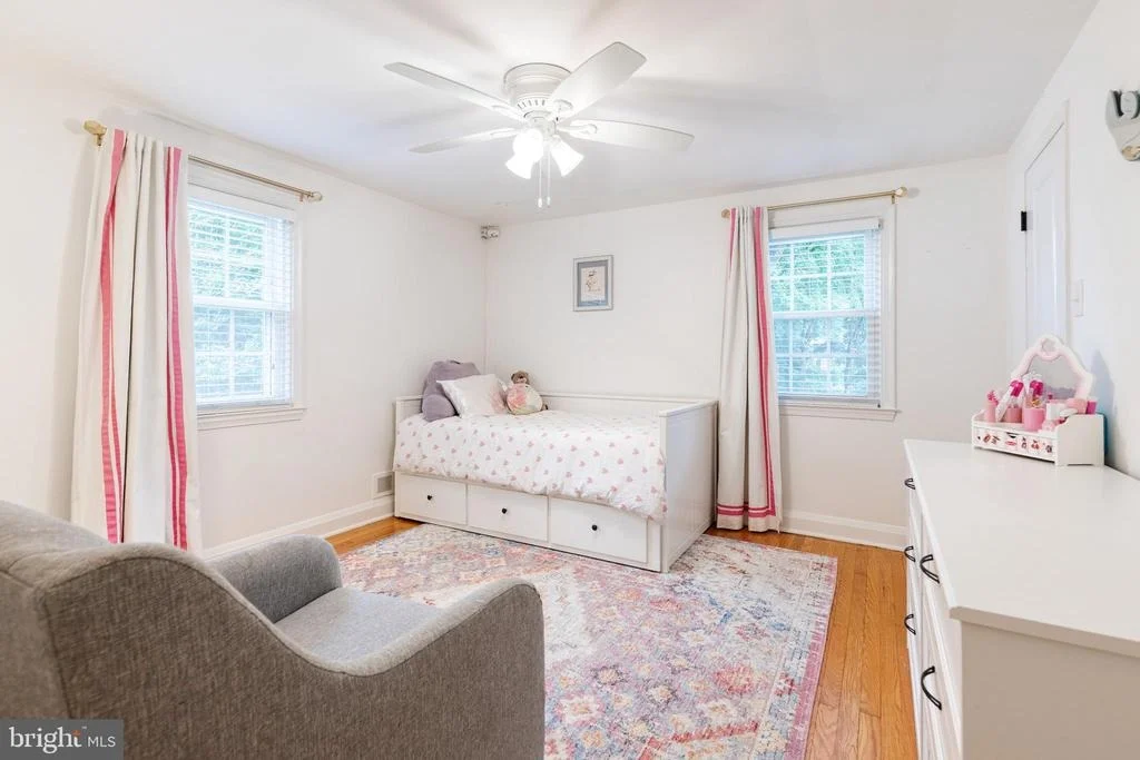 Photo of 533 BROOK ROAD