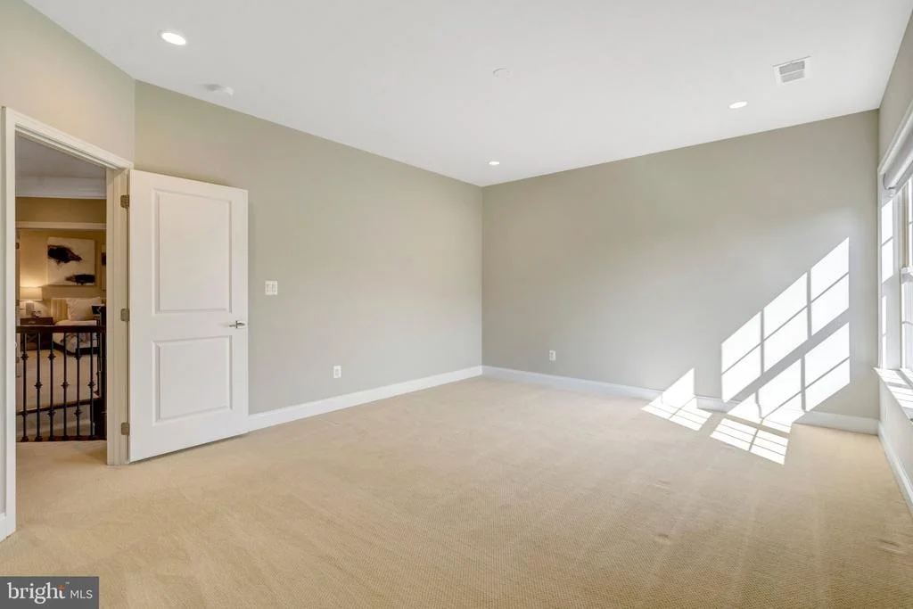 Photo of 41356 LAVENDER BREEZE CIRCLE