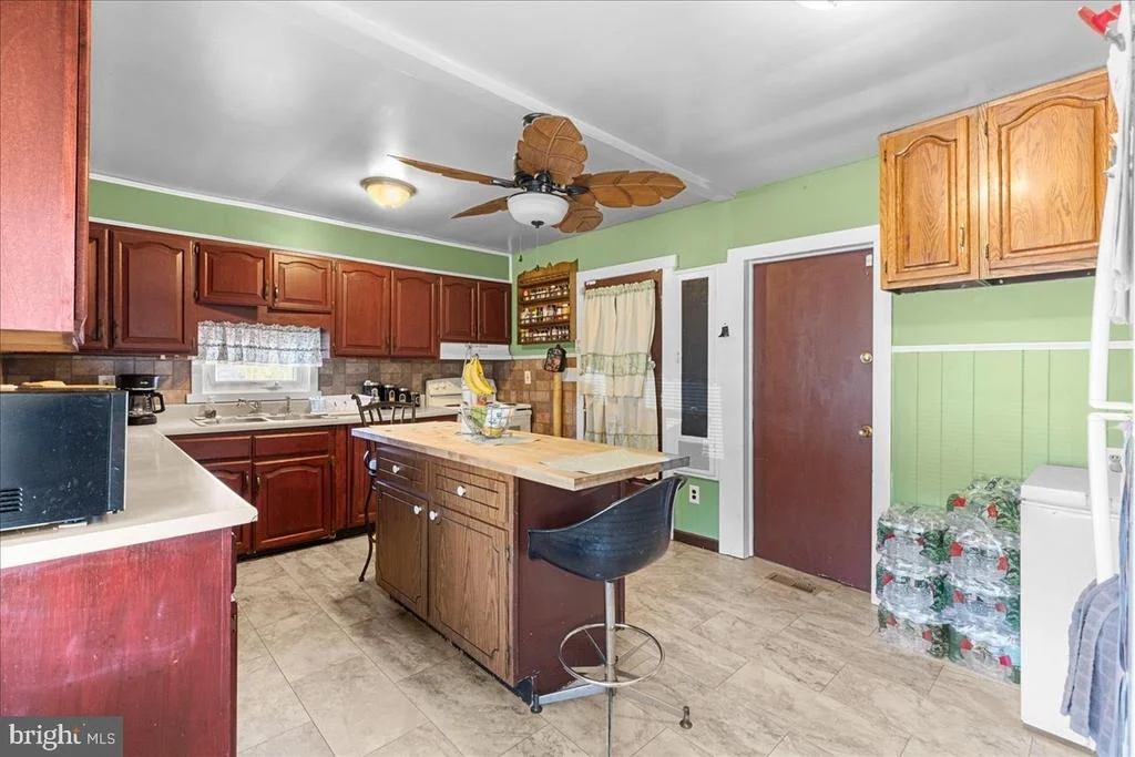 Photo of 21 BUTTONWOOD DRIVE