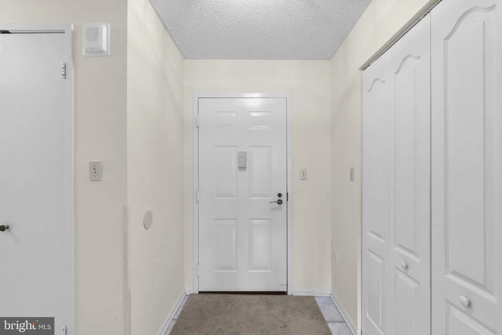 Photo of Unit 4117 at 15100 INTERLACHEN DRIVE