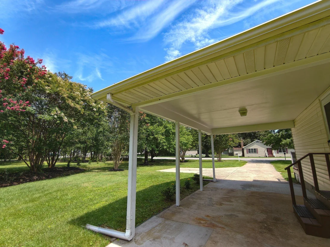 Photo of 6066 SHADY SIDE ROAD