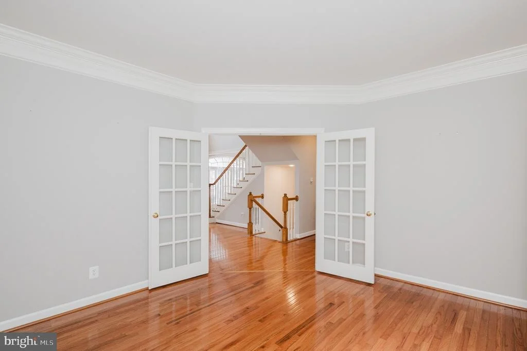 Photo of 105 BOWER LANE