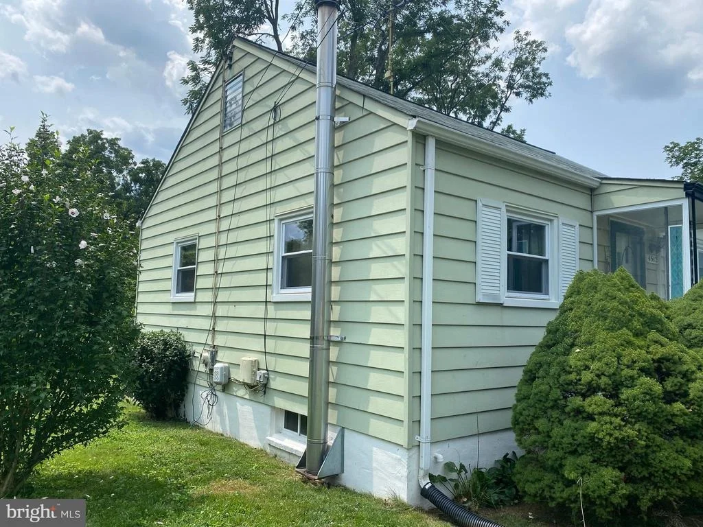 Photo of 4512 FURMAN ROAD