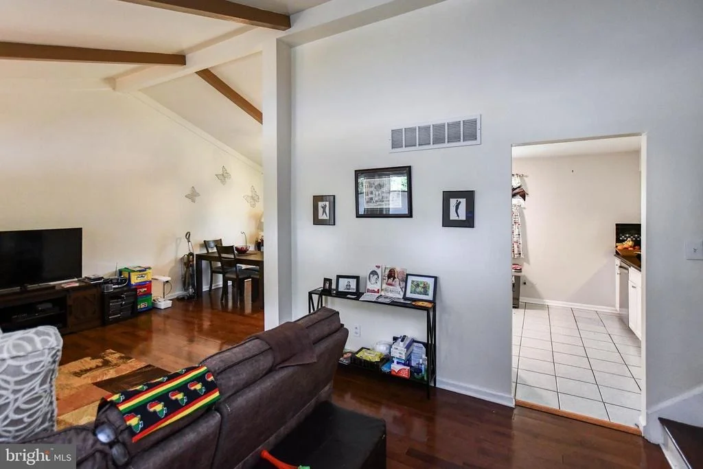 Photo of 9460 WANDERING WAY